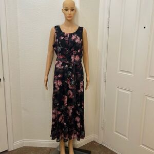 Harlow & Rose Petite Maxi Dress Size PM Scoop Neck Sleeveless Matching Tie Belt